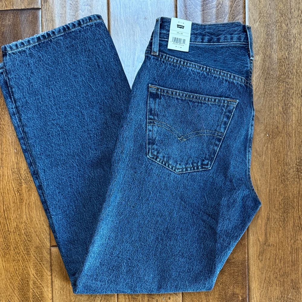 NWT Levi’s 501 90’s Denim Jeans 25x30